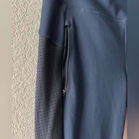 Athleta Stellar Tight Legging Black Navy Blue Colorblock Pants | L - Picture 7 of 9